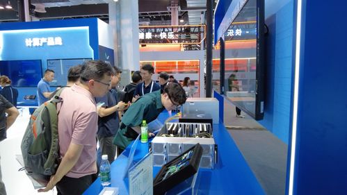 馭光突破算力邊界 曦智科技多款產品及解決方案亮相WAIC，引領科技中介服務新范式